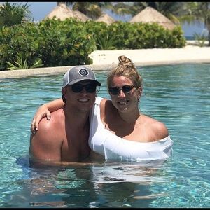 Meet your Posher, Philip